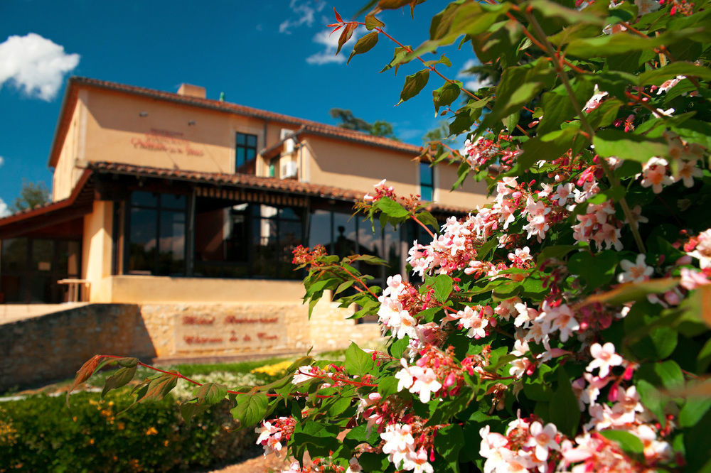 Hotel Restaurant Du Chateau De La Tour Beguey Buitenkant foto